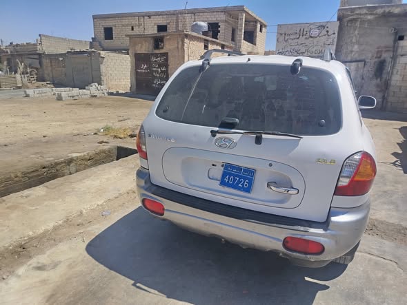 هيونداي سنتافي 2002 - صورة 3