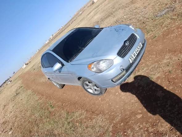 هيونداي فيرنا 2006 - صورة 1