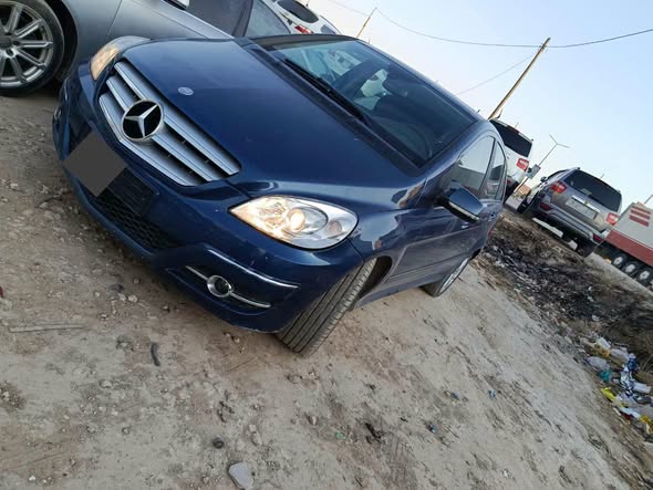 مرسيدس B 180 2011 - صورة 2