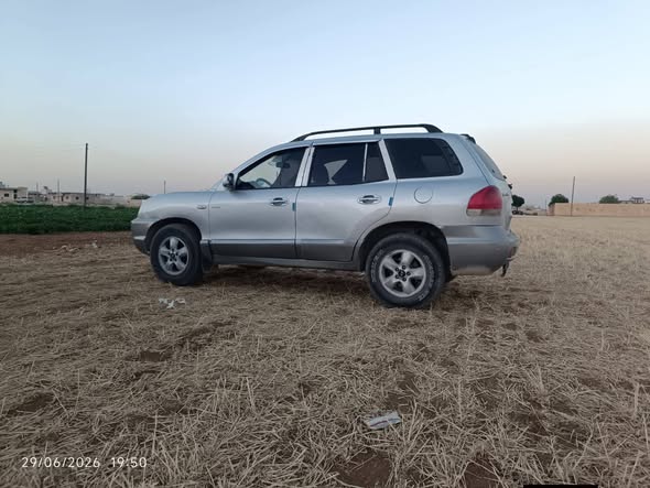هيونداي سنتافي 2005 - صورة 3