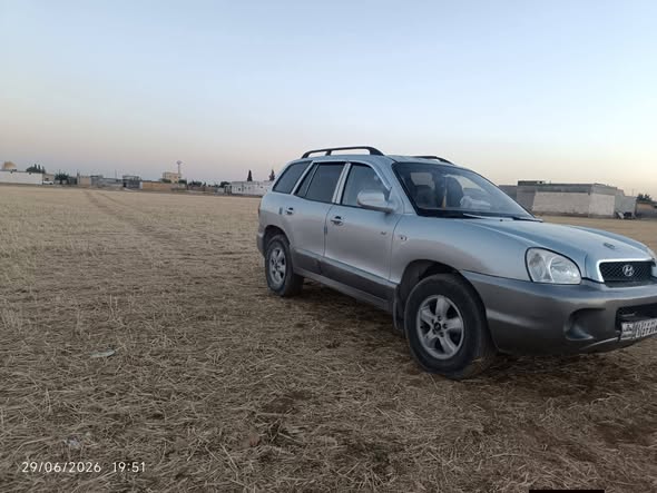 هيونداي سنتافي 2005 - صورة 4