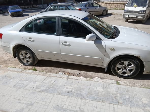 هيونداي سوناتا 2009 - صورة 5