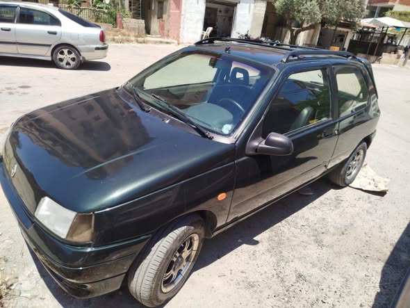 رينو كليو 1993 - صورة 2