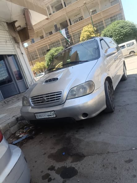 كيا كرنفال 2003 - صورة 2