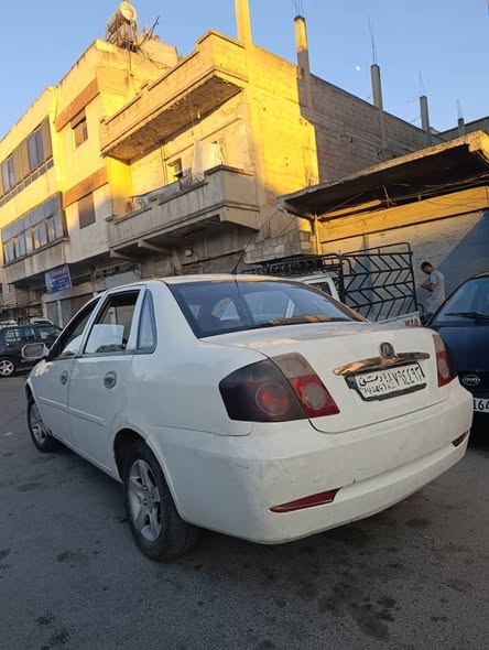 ليفان 620 2008 - صورة 4