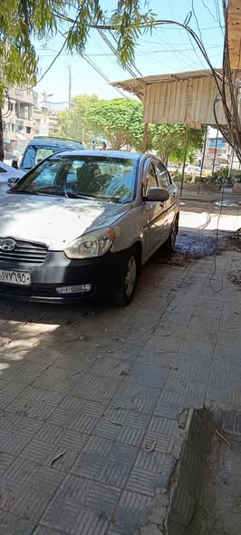 هيونداي فيرنا 2010 - صورة 2