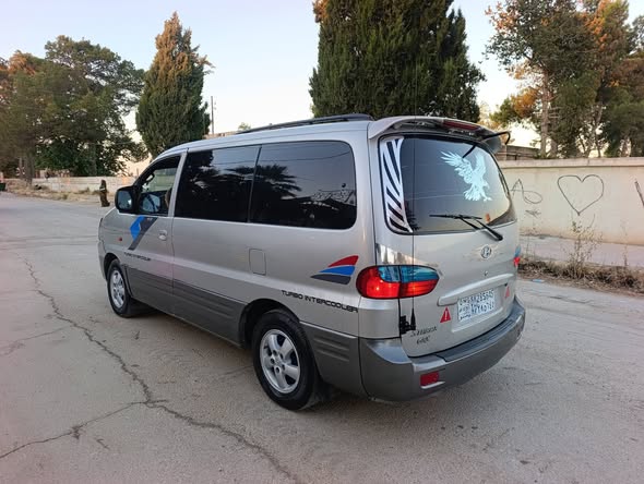 هيونداي اتش 1 2004 - صورة 4