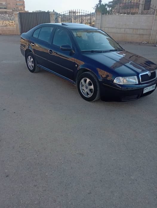 سكودا اوكتافيا 2003