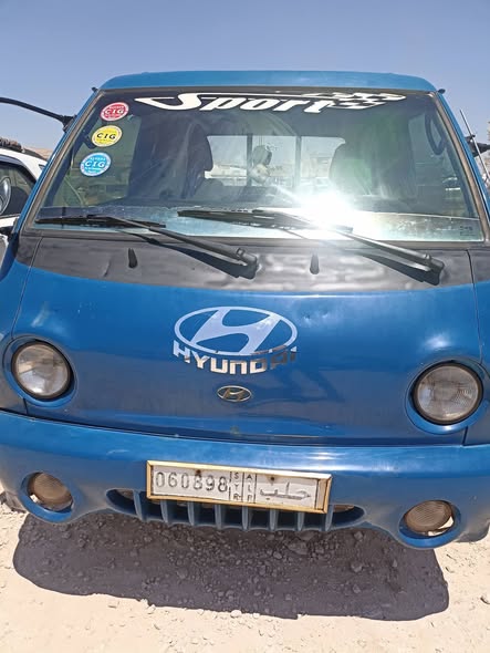 هيونداي H100 2001 - صورة 4