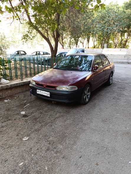 ميتسوبيشي لانسر 1993 - صورة 1
