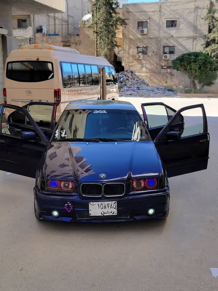 بي ام 318 1993 - صورة 4