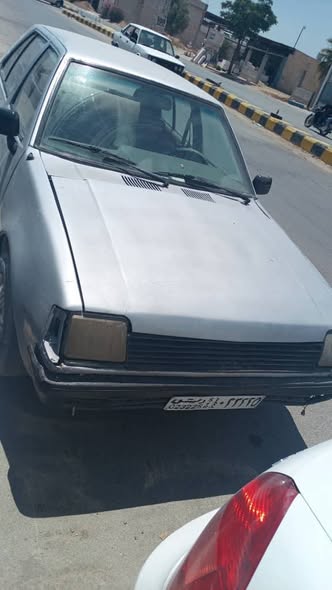 ميتسوبيشي غولد 1983 - صورة 3