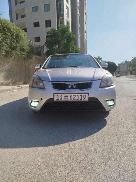 كيا ريو 2010 - صورة 1
