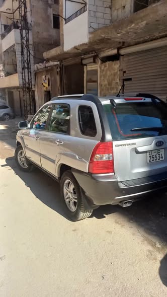 كيا سبورتاج 2006 - صورة 4