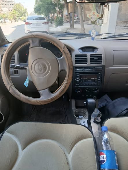 كيا ريو 2002 - صورة 5