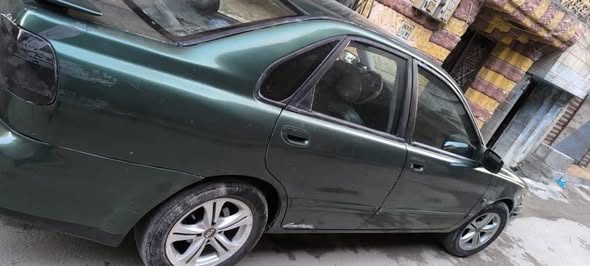 فولفو S40 2000 - صورة 2