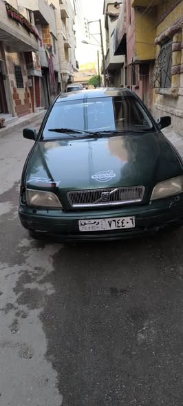 فولفو S40 2000 - صورة 4