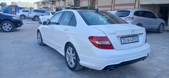 مارسيدس C220 2014 - صورة 4