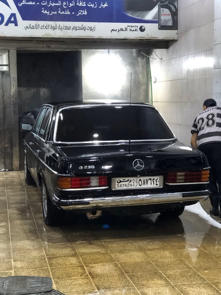 مرسيدس 230 E 1977 - صورة 2