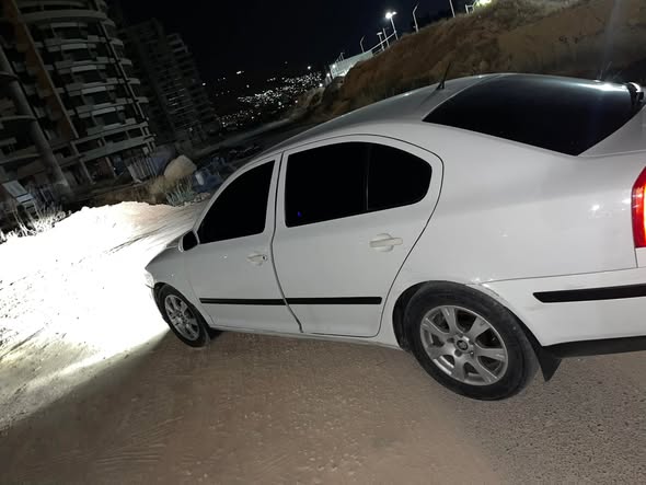 سكودا اوكتافيا 2007 - صورة 5