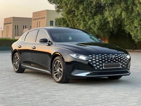 هيونداي أزيرا 2022 - صورة 5