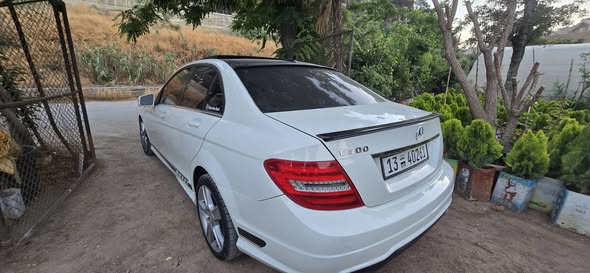 مرسيدس c300 2011 - صورة 3