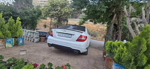 مرسيدس c300 2011 - صورة 5