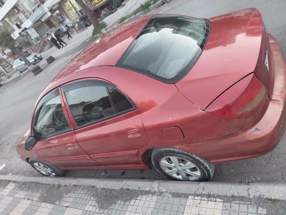 كيا ريو 2003 - صورة 3