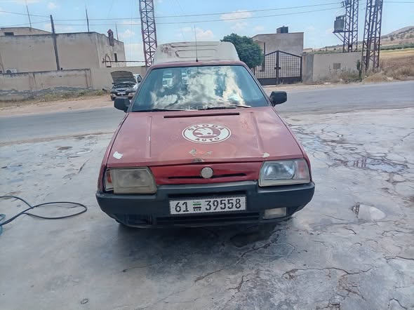 سكودا بيك أب 1995 - صورة 5