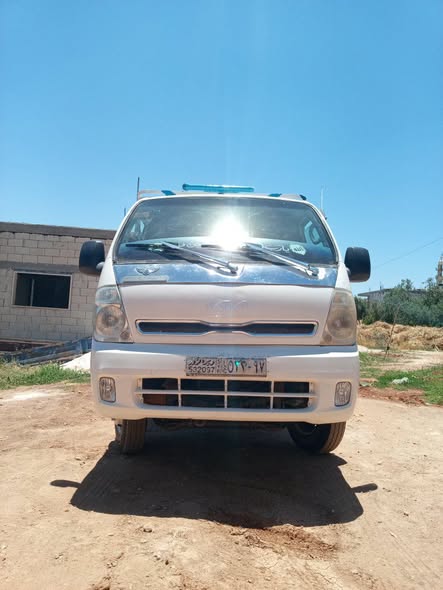 كيا K2700 2005 - صورة 4