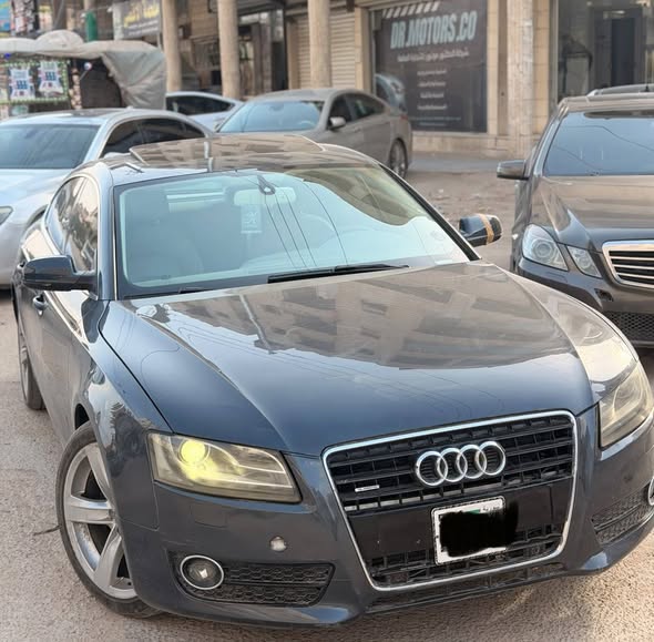 أودي A5 2012 - صورة 1