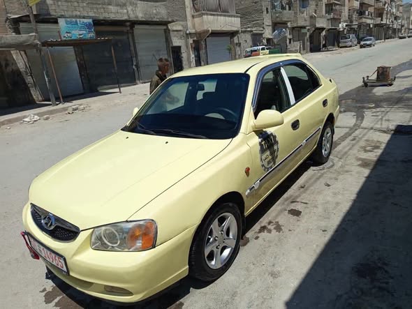 هيونداي فيرنا 2011 - صورة 1