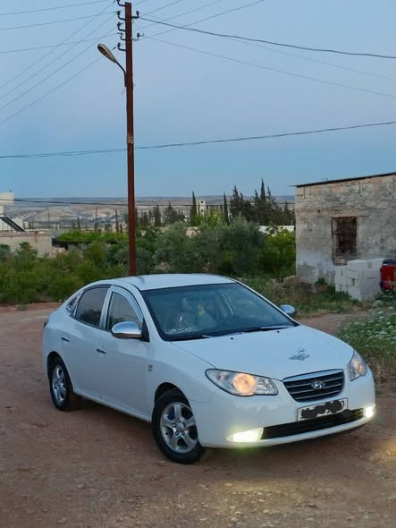 هيونداي افانتي 2008 - صورة 4