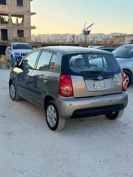 كيا مورننغ 2010 - صورة 1