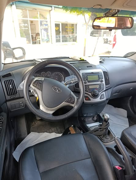 هيونداي i30 2009 - صورة 5