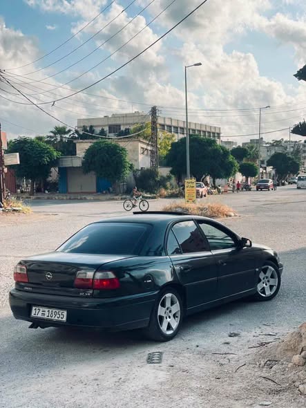 اوبل اوميغا 1997 - صورة 1