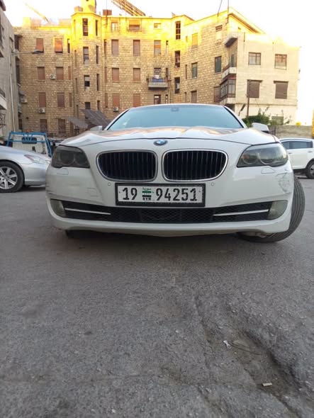 بي إم دبليو 523 2011 - صورة 4