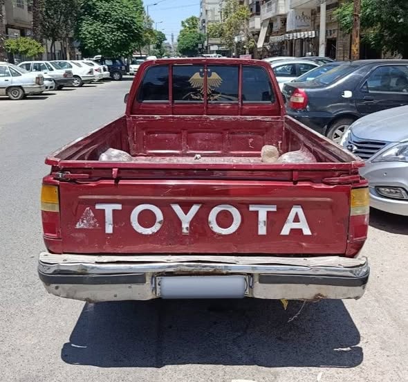 تويوتا بيك أب 1992 - صورة 5