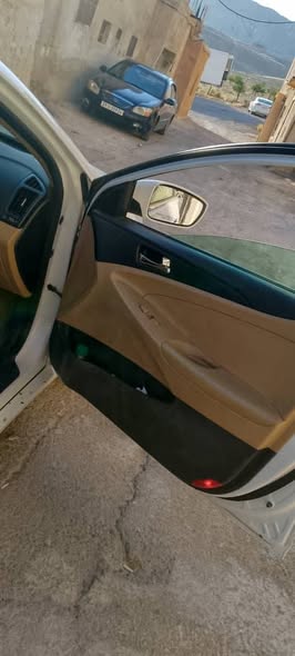 هيونداي سوناتا 2014 - صورة 3