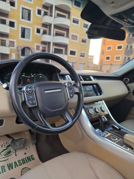 رانج روفر سبورت 2016 - صورة 2