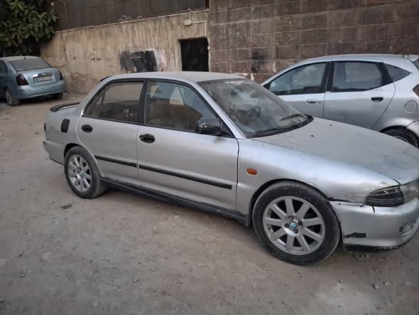 مستوبيشي لانسر 1993 - صورة 3