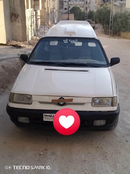سكودا بيك أب 1998 - صورة 1