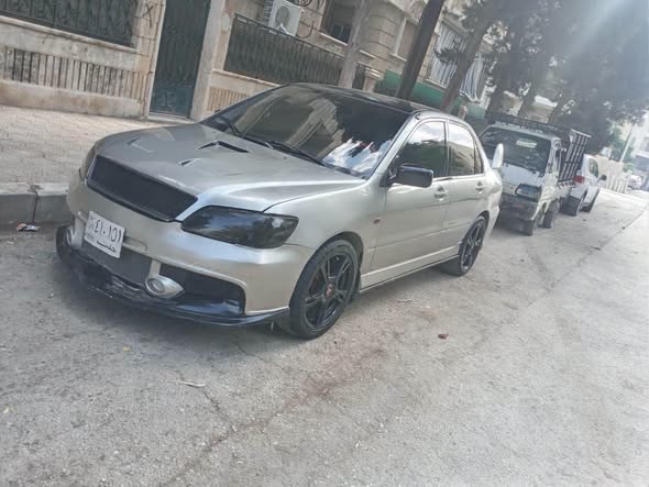 ميتسوبيشي لانسر 2006 - صورة 1