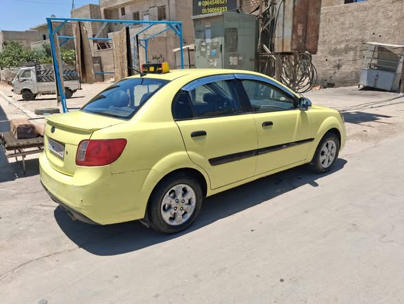 كيا ريو 2011 - صورة 3
