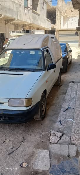 سكودا Pickup 1997 - صورة 2