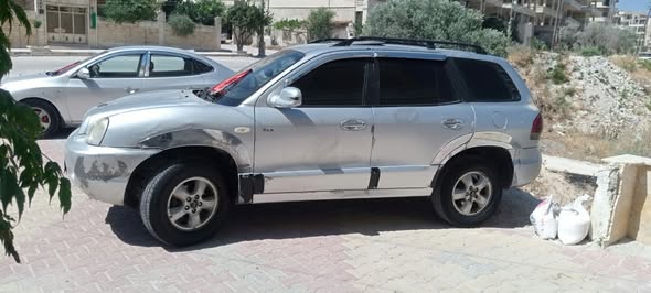هيونداي سنتافي 2005 - صورة 3