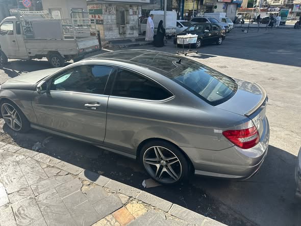 مرسيدس C250 2012 - صورة 2