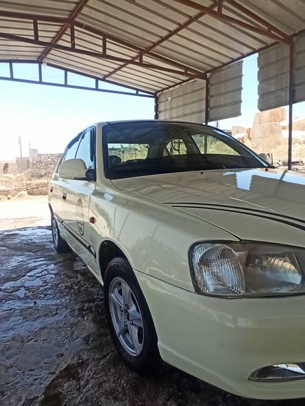 هيونداي فيرنا 2009 - صورة 3