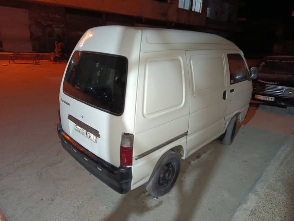 كيا تاونر 2002 - صورة 2