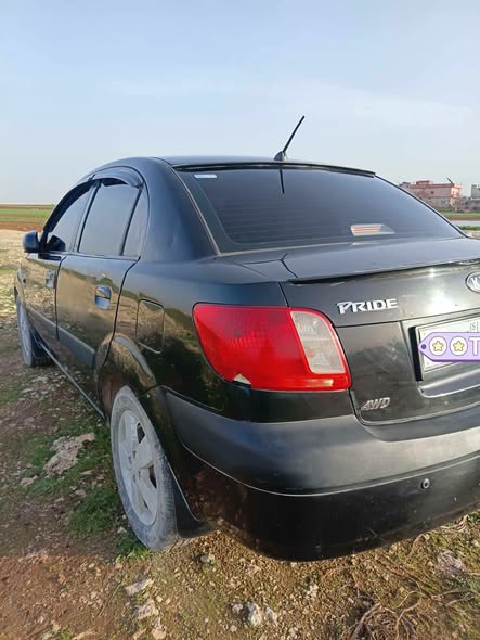 كيا ريو 2007 - صورة 2